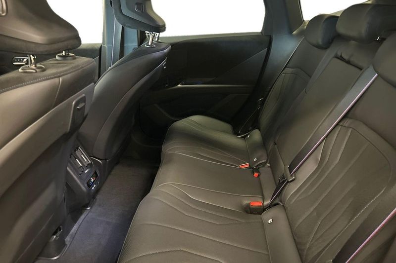 BMW iX3 bild 11