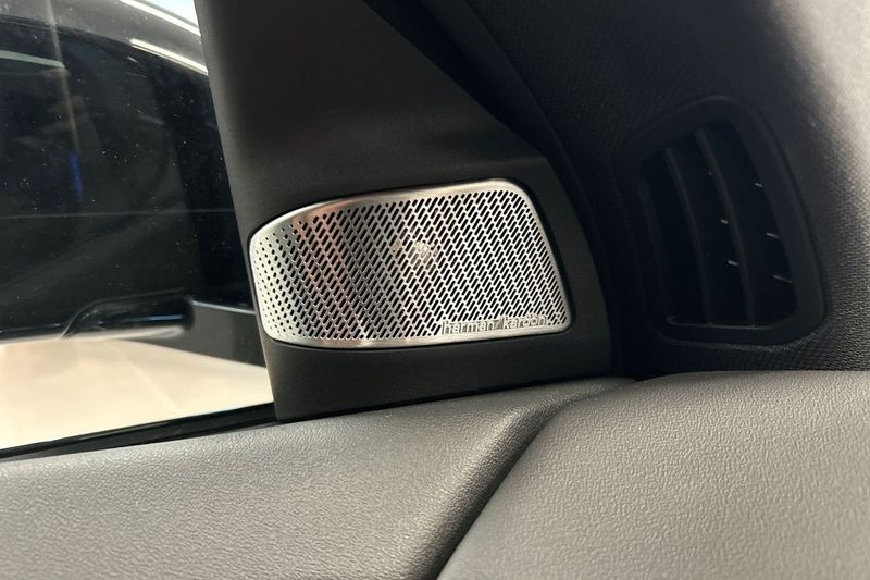BMW iX3 bild 19