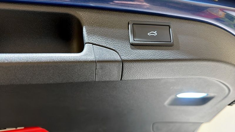 Volkswagen Passat bild 14