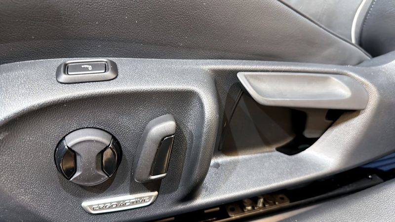 Volkswagen Passat bild 17