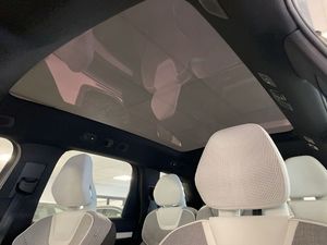 Volvo EX90 bild 18