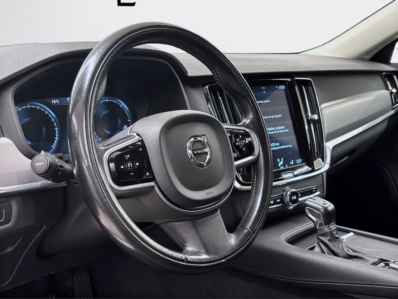 Volvo V90 bild 8