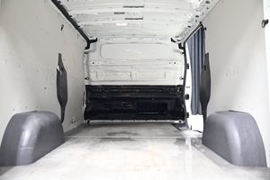 Nissan NV300 bild 12