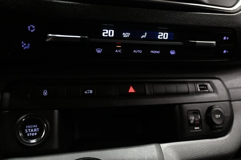Opel Vivaro bild 25