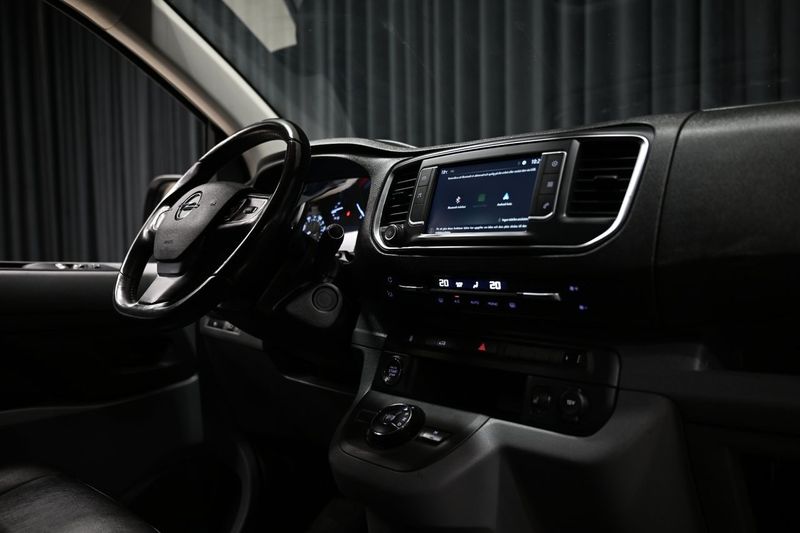 Opel Vivaro bild 29