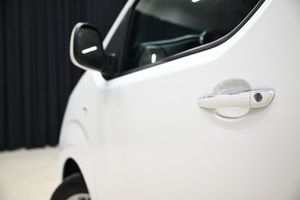 Opel Vivaro bild 17