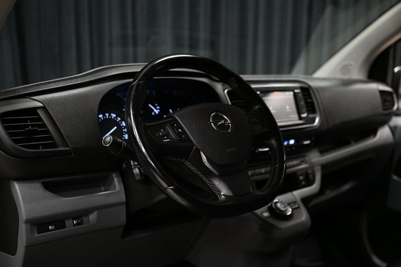 Opel Vivaro bild 6