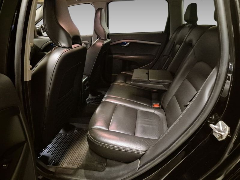 Volvo XC70 bild 8