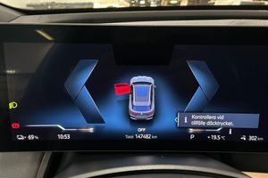 BMW iX bild 17