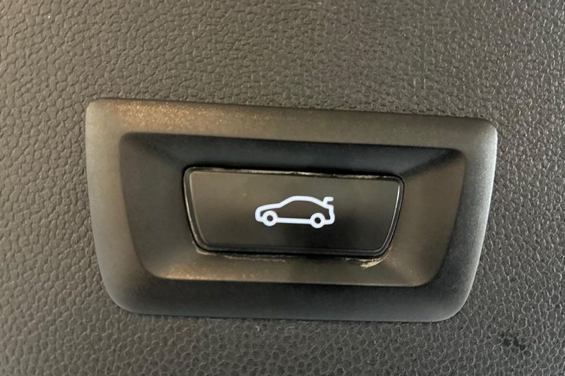 BMW iX bild 33