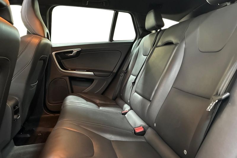 Volvo V60 bild 14