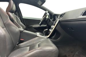 Volvo V60 bild 15