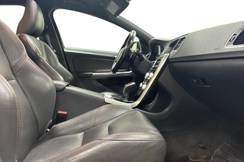Volvo V60 bild 15