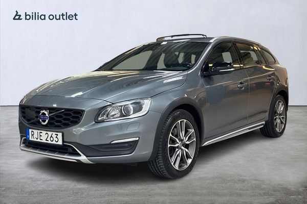 Volvo V60 Cross Country D4 AWD BusinessAdv Summum 190hk Taklucka Navi Drag BLIS - 2017