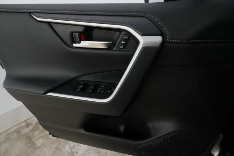 Toyota RAV4 bild 30