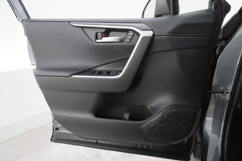 Toyota RAV4 bild 28