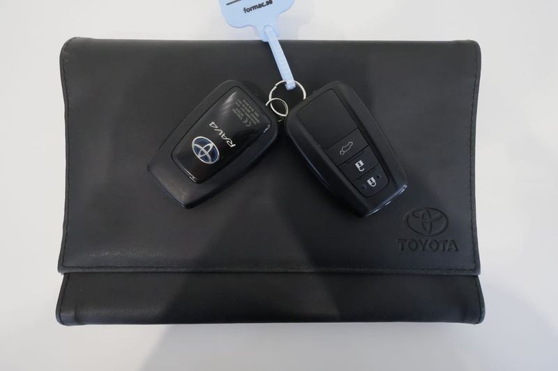Toyota RAV4 bild 29