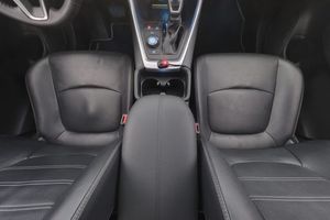 Toyota RAV4 bild 18