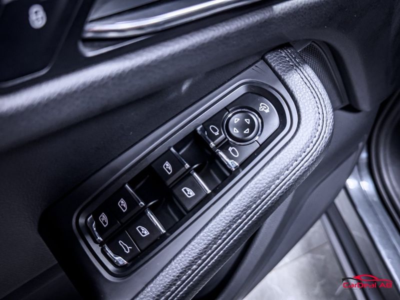 Porsche Macan bild 33