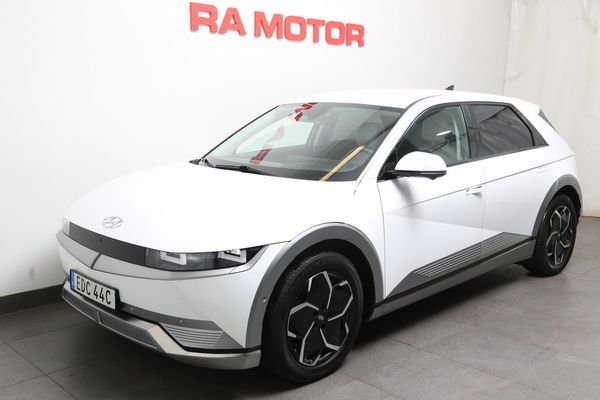 Hyundai IONIQ 5 AWD 77,4kWh Advanced 325hk Skinn BOSE Dragkrok - 2023