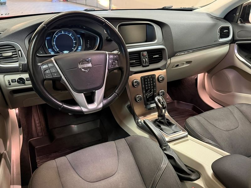 Volvo V40 bild 13