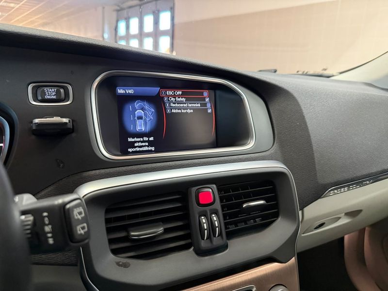 Volvo V40 bild 22