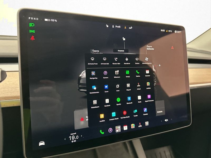 Tesla Model Y bild 25