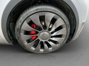 Tesla Model Y bild 35