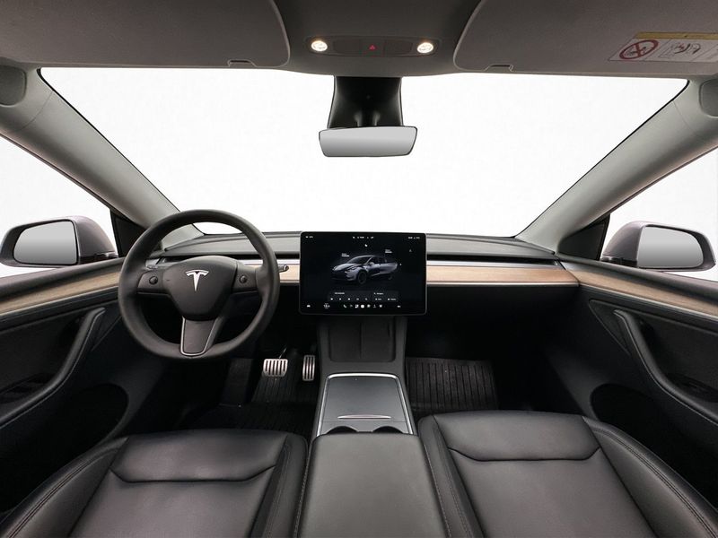 Tesla Model Y bild 14