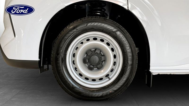 Ford Custom bild 9