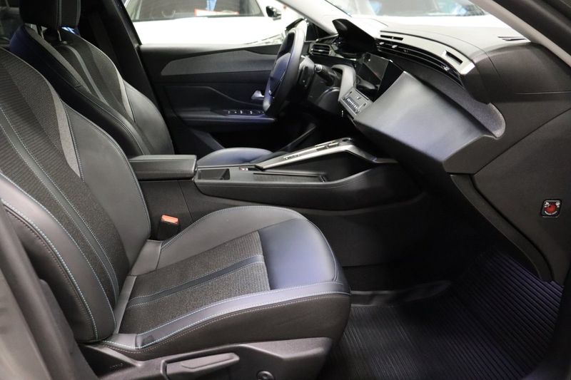Peugeot 308 SW bild 8