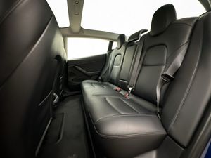 Tesla Model 3 bild 14
