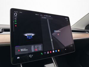 Tesla Model 3 bild 24