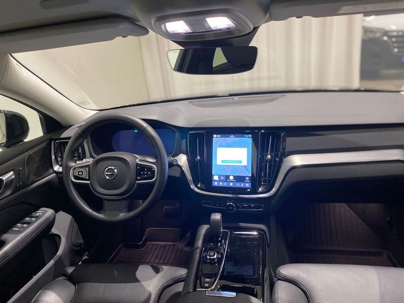 Volvo V60 bild 2