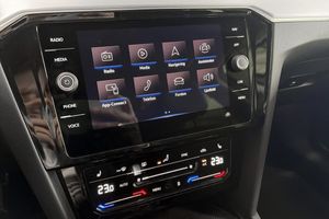 Volkswagen Passat bild 13