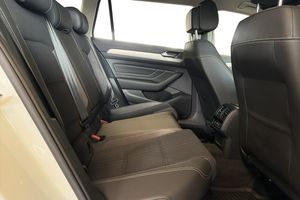 Volkswagen Passat bild 20
