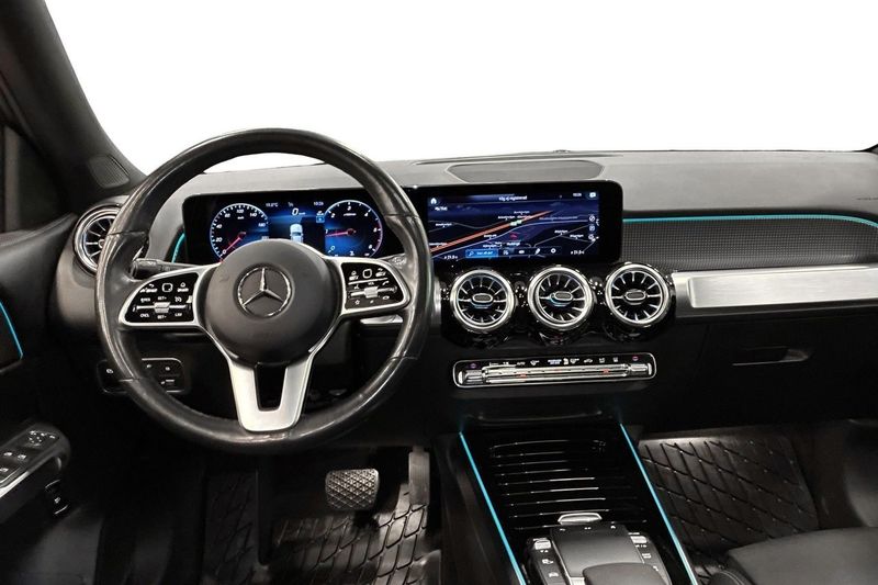 Mercedes GLB200 bild 8