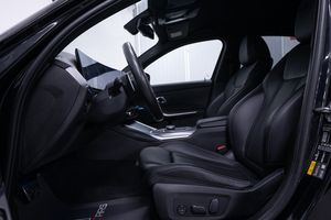 BMW 330 bild 10