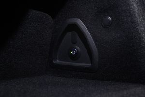 BMW 330 bild 7