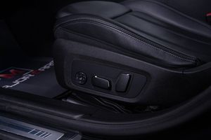 BMW 330 bild 11