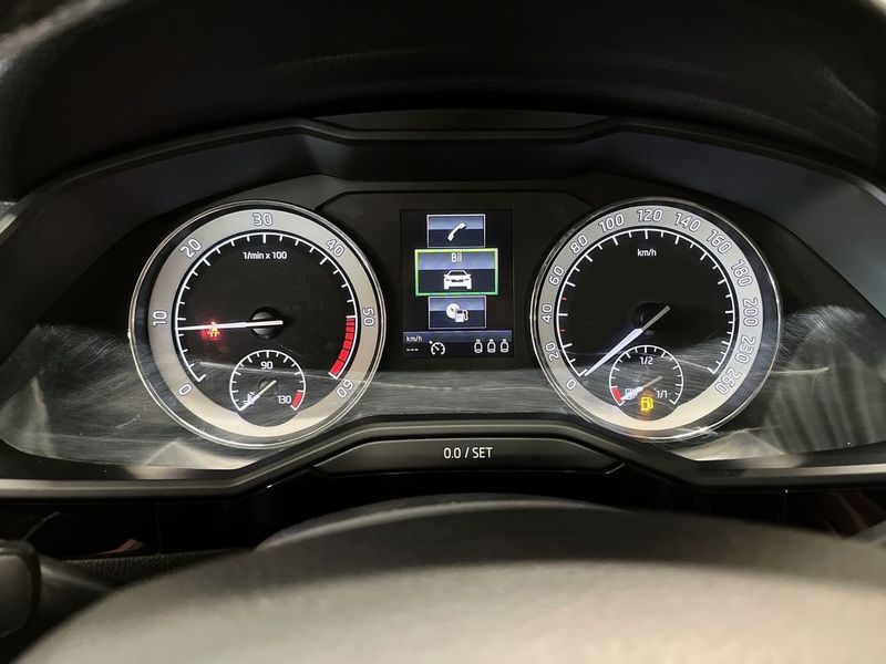 Skoda Superb bild 13