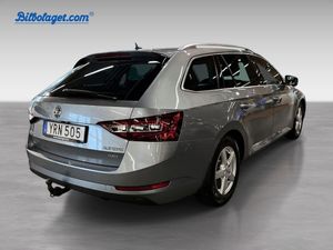 Skoda Superb bild 6