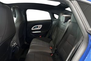 Mercedes CLA350 bild 10