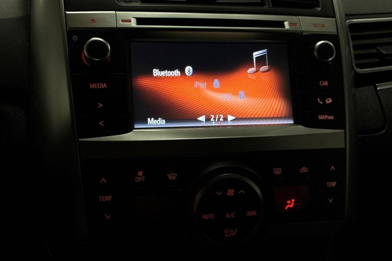 Toyota Verso bild 21
