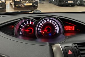 Toyota Verso bild 18