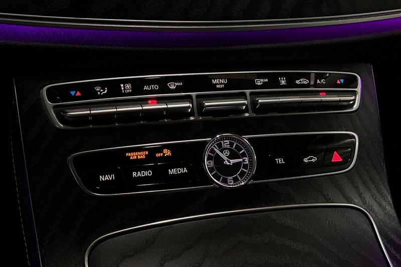 Mercedes E220 bild 25