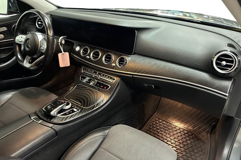 Mercedes E220 bild 15