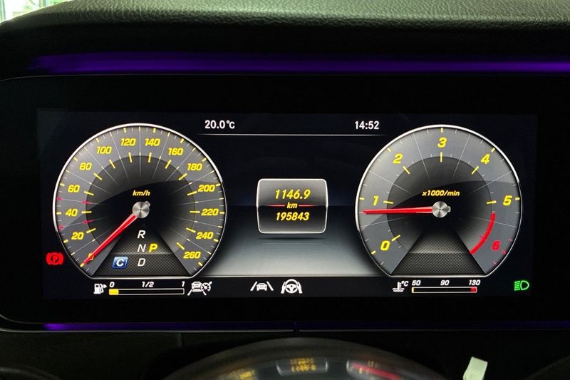Mercedes E220 bild 17