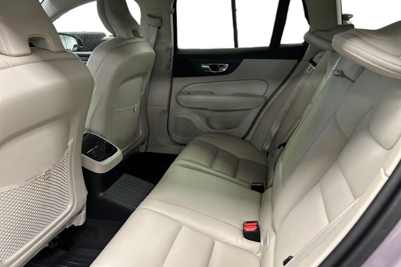 Volvo V60 bild 14
