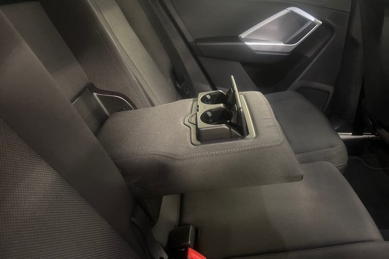 Audi Q3 bild 16